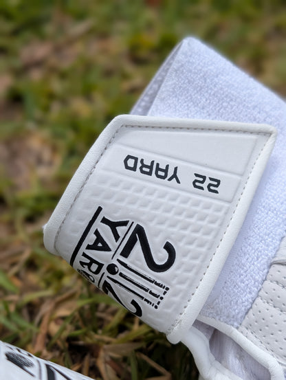 22 yard Player edition batting gloves